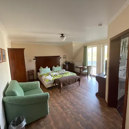 Gaestehaus Windfluechter Hotel Breege